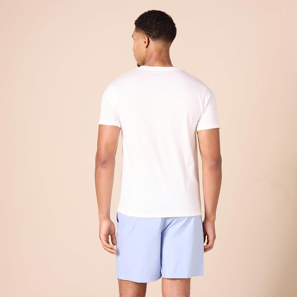 Amazon Essentials Men's Slim Fit V-Neck Undershirt, Breathable Cotton, Pack of 6