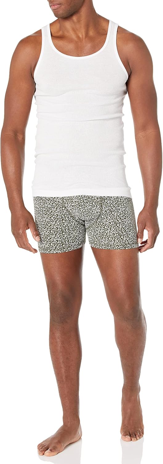 Amazon Essentials Men's Lightweight Breathable Cotton Slim Fit Tank Undershirts, Pack of 6