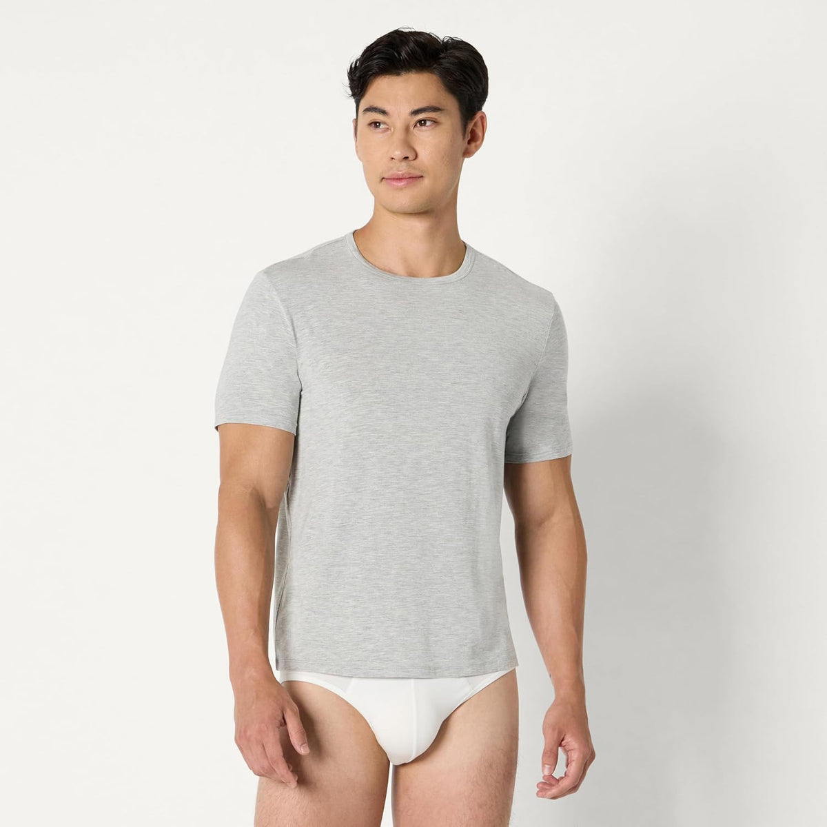 Amazon Essentials Men's Super Soft Lightweight Modal Short-Sleeve Undershirt, Pack of 2