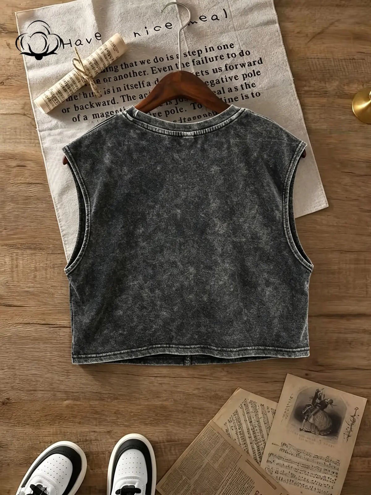 Vintage Animal Shark Print Top, Tank Shirt, Unisex Loose Fit Streetwear, Breathable Comfort Fabric, Perfect for Spring Summer